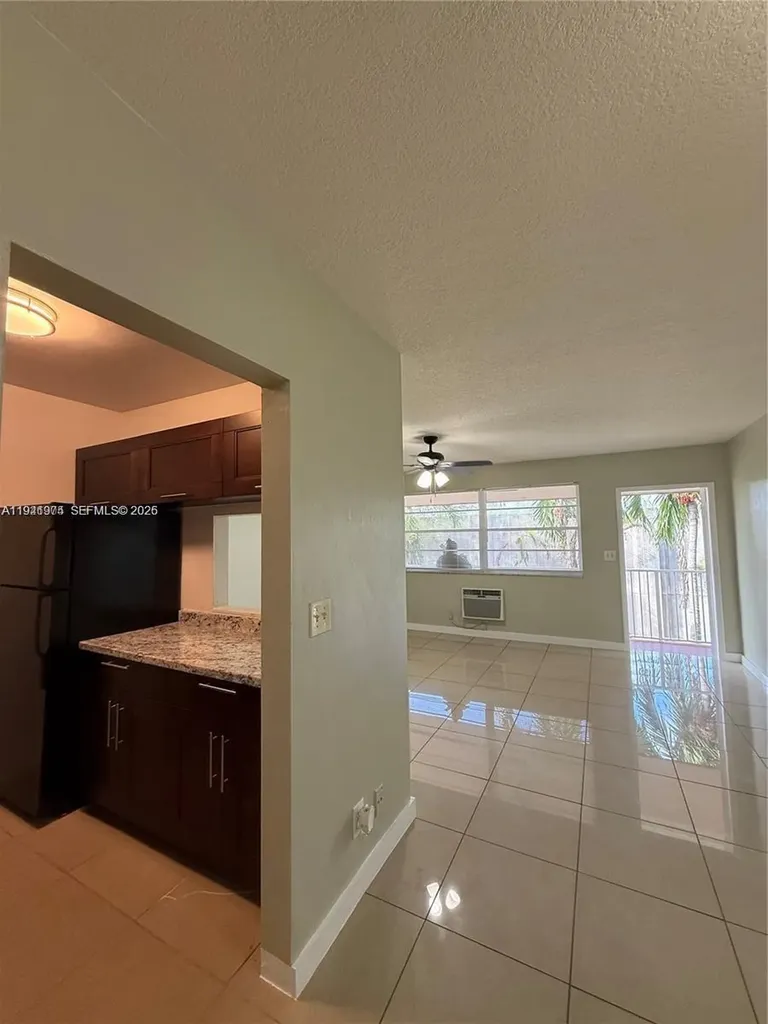 2915 Plunkett Street Hollywood FL 33020