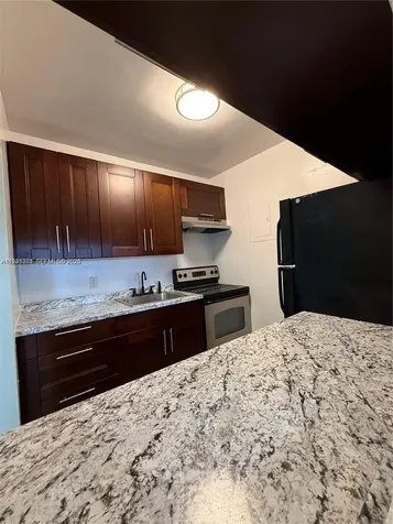 2915 Plunkett Street Hollywood FL 33020