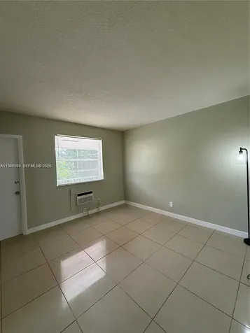 2915 Plunkett Street Hollywood FL 33020