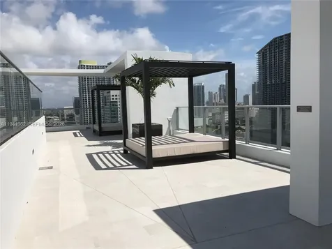 1010 SW 2nd Avenue Miami FL 33130