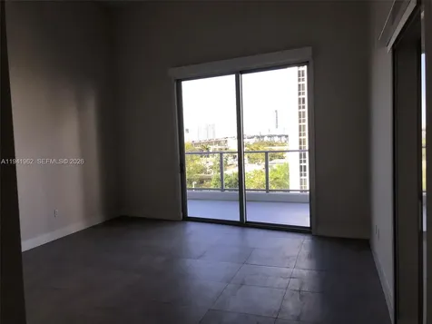 1010 SW 2nd Avenue Miami FL 33130