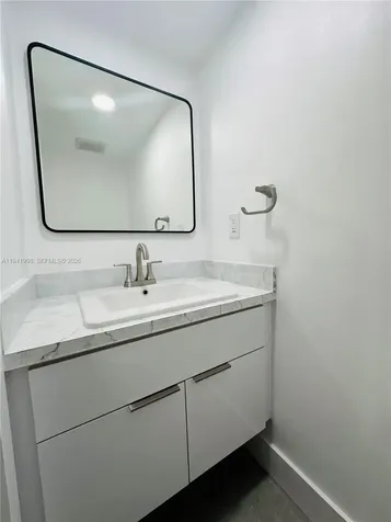 7157 W 19th Court Hialeah FL 33014