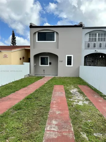 7157 W 19th Court Hialeah FL 33014