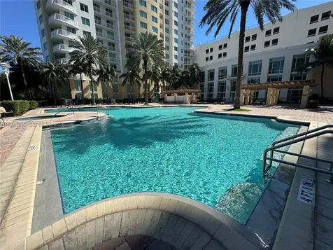 1755 E Hallandale Beach Boulevard Hallandale Beach FL 33009