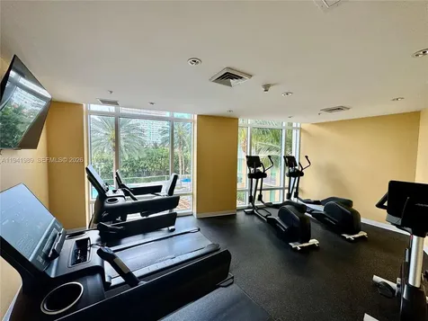 1755 E Hallandale Beach Boulevard Hallandale Beach FL 33009