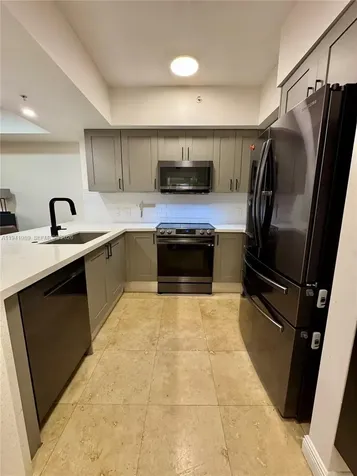 1755 E Hallandale Beach Boulevard Hallandale Beach FL 33009