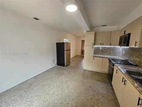 1100 NE 115 Biscayne Park FL 33161
