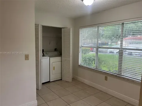 643 Vista Isles Drive Sunrise FL 33325