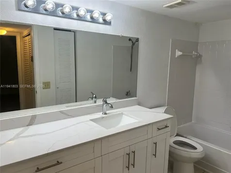 643 Vista Isles Drive Sunrise FL 33325