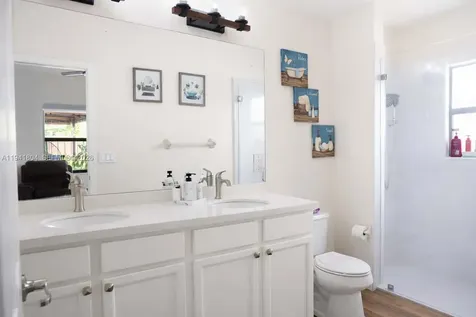 139 NE 26th Terrace Homestead FL 33033