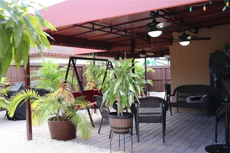 139 NE 26th Terrace Homestead FL 33033