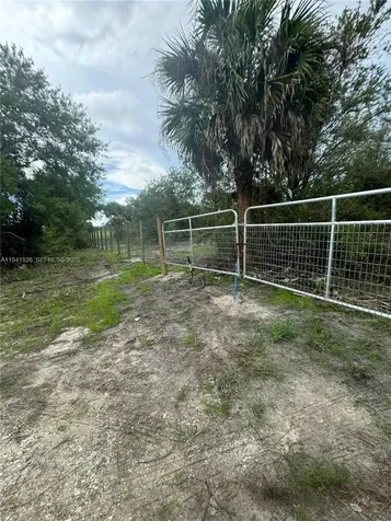19773 NW 272 Okeechobee FL 34972
