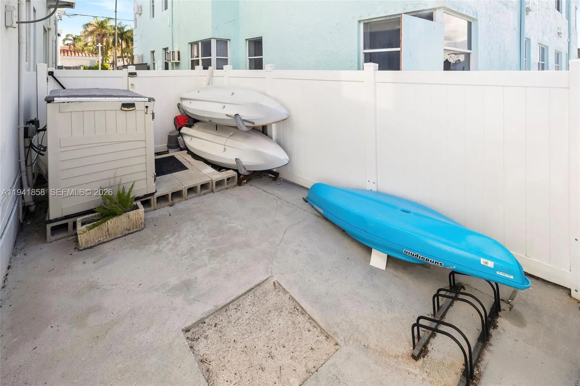 1908 N Ocean Drive Hollywood FL 33019