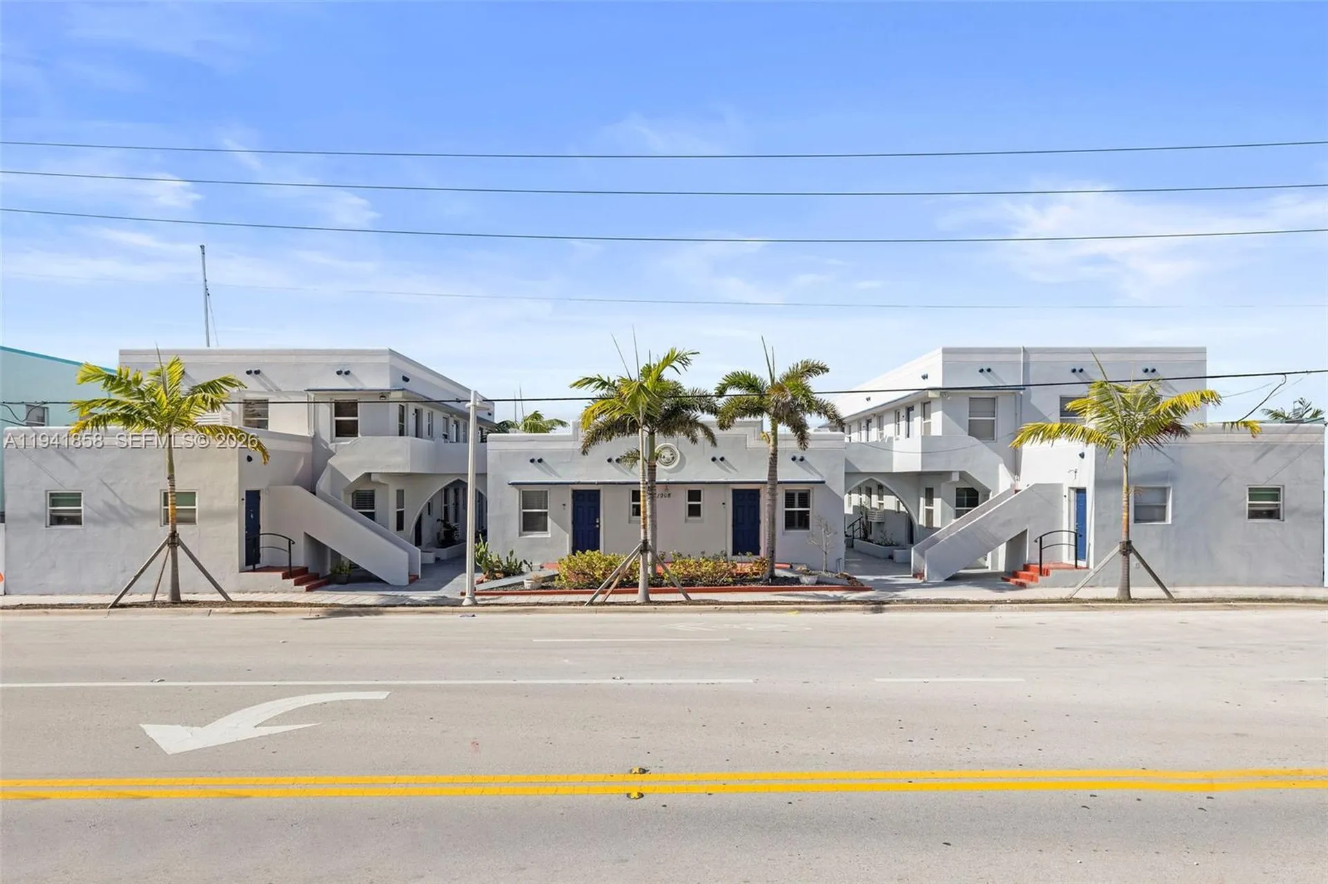 1908 N Ocean Drive Hollywood FL 33019