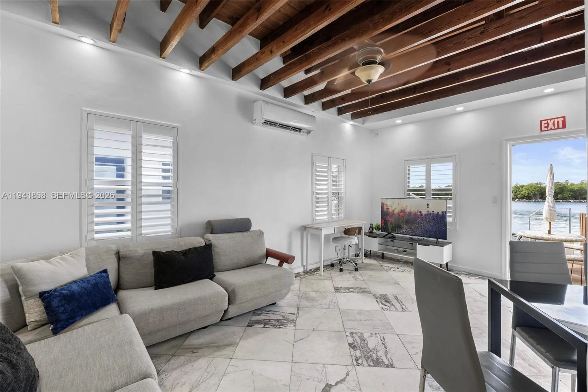 1908 N Ocean Drive Hollywood FL 33019