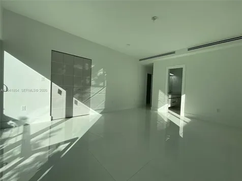 3376 Perry Frow Drive Miami FL 33133