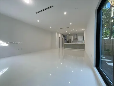 3376 Perry Frow Drive Miami FL 33133