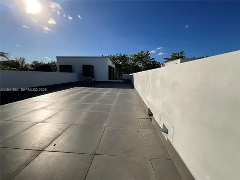 3376 Perry Frow Drive Miami FL 33133