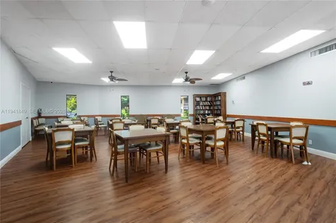 200 Gate Road Hollywood FL 33024