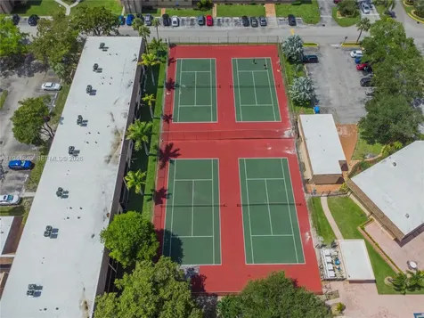 200 Gate Road Hollywood FL 33024