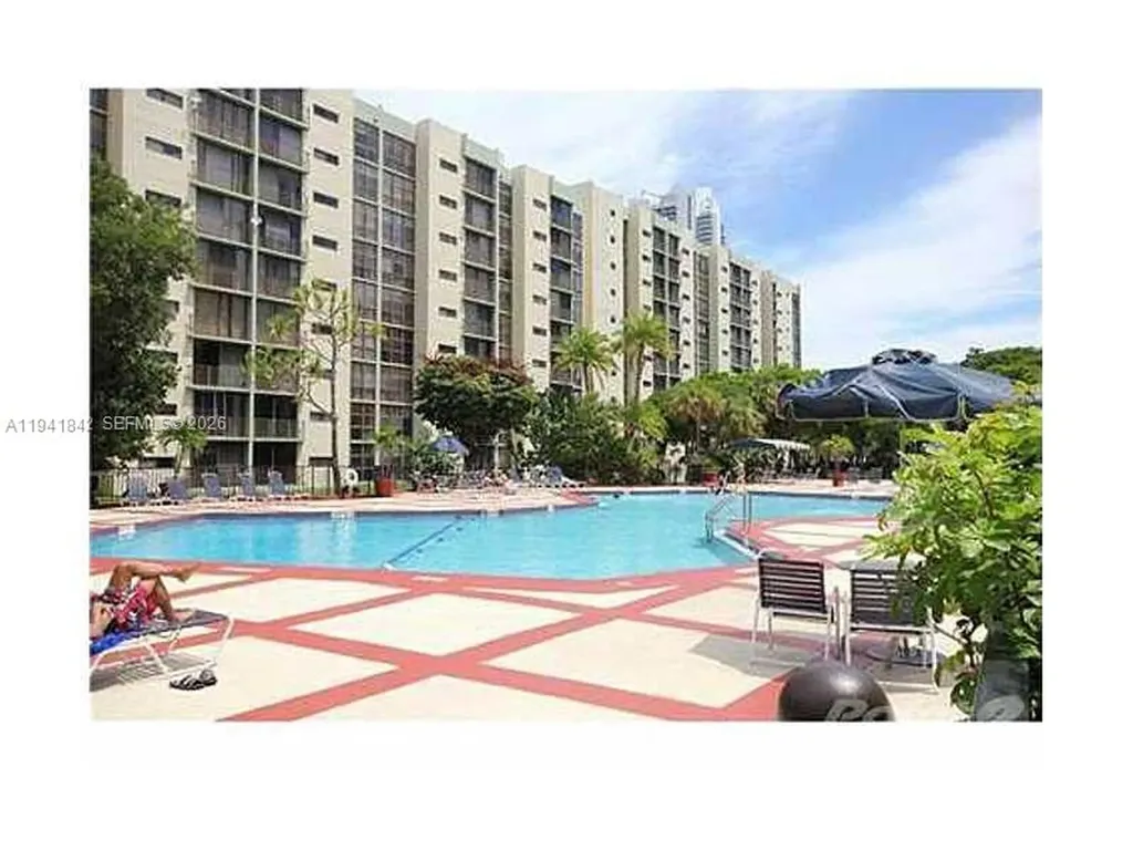 17021 N Bay Road Sunny Isles Beach FL 33160