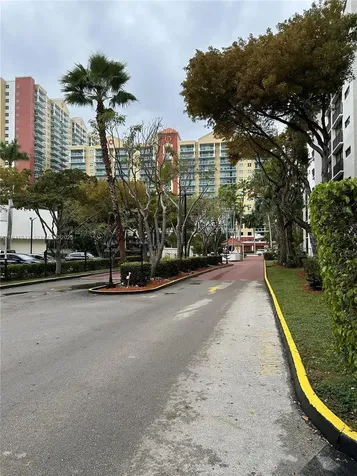17021 N Bay Road Sunny Isles Beach FL 33160