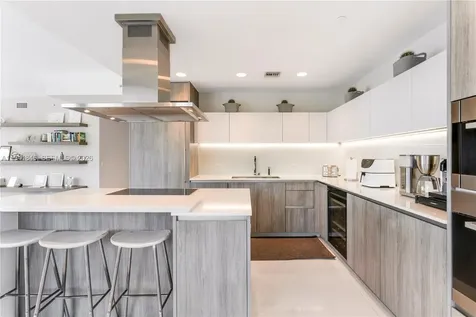 350 Ocean Drive Key Biscayne FL 33149