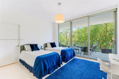 350 Ocean Drive Key Biscayne FL 33149