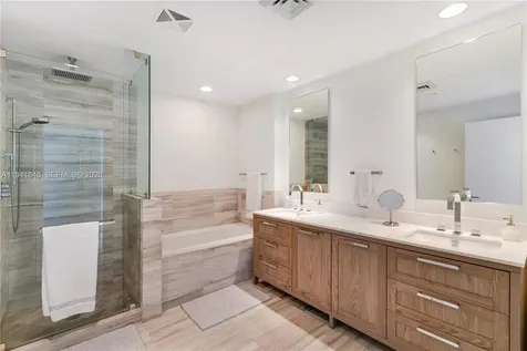 350 Ocean Drive Key Biscayne FL 33149