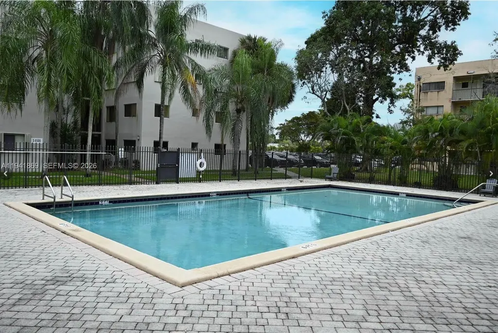 8400 SW 133rd Avenue Road Miami FL 33183