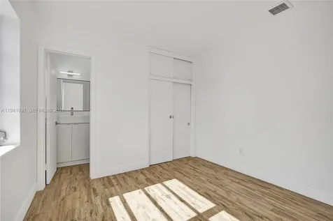 4631 E 8th Court Hialeah FL 33013