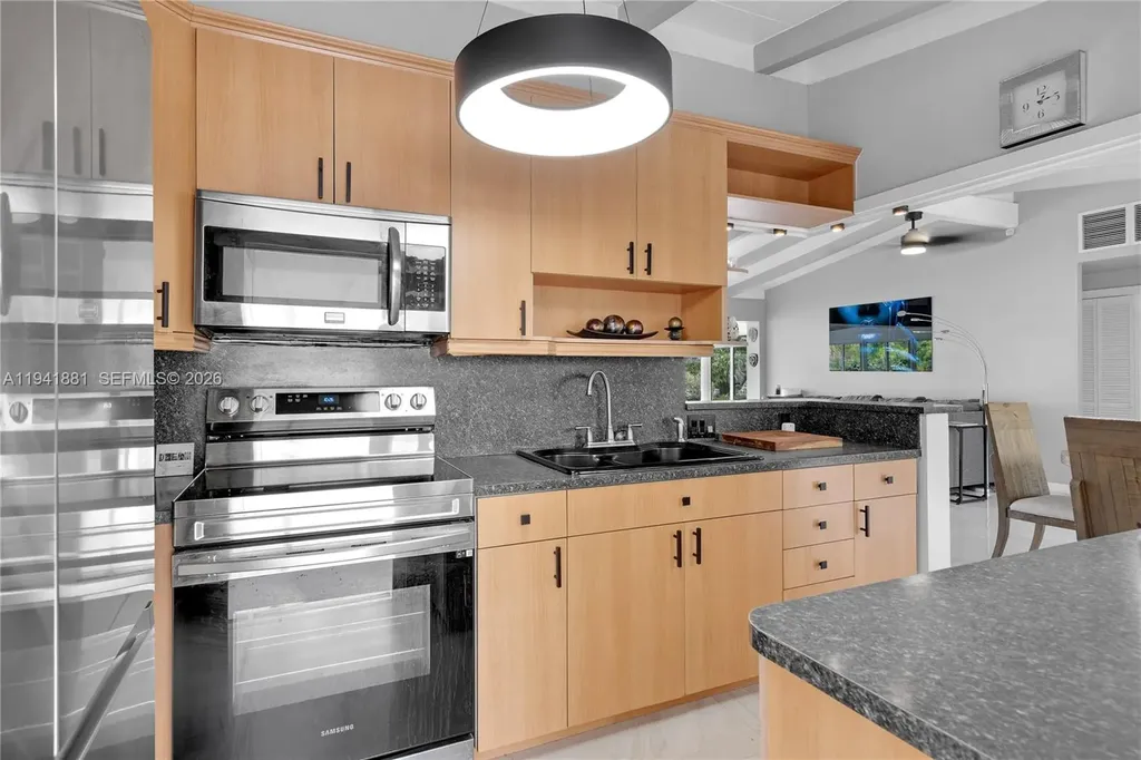 2430 Key Largo Lane Fort Lauderdale FL 33312