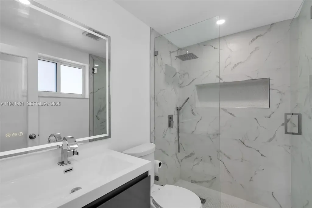 2430 Key Largo Lane Fort Lauderdale FL 33312