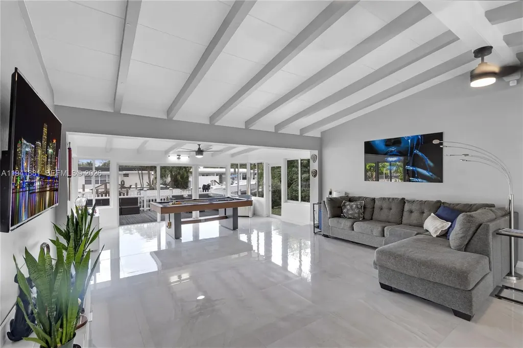 2430 Key Largo Lane Fort Lauderdale FL 33312