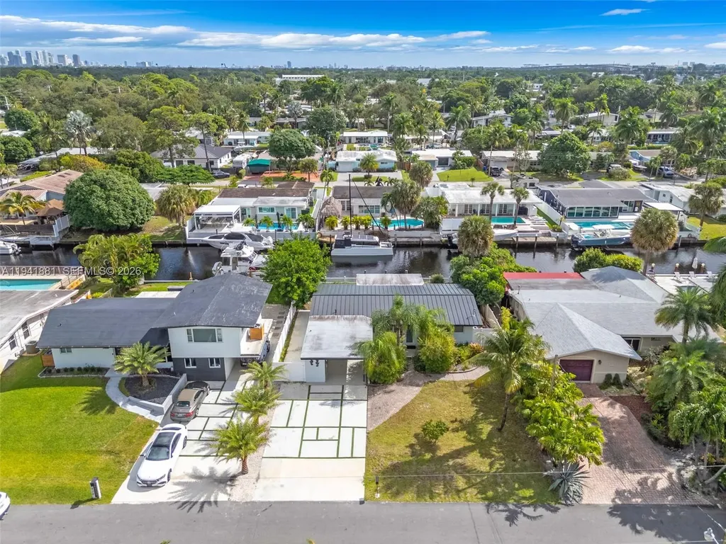 2430 Key Largo Lane Fort Lauderdale FL 33312