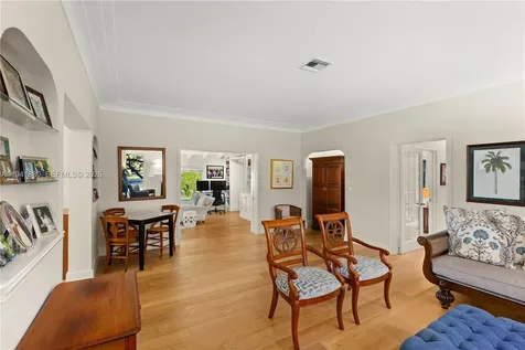 1901 Country Club Prado Coral Gables FL 33134
