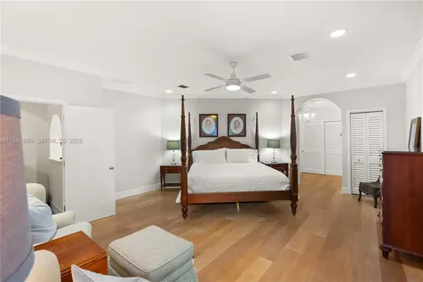 1901 Country Club Prado Coral Gables FL 33134