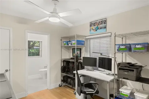 1901 Country Club Prado Coral Gables FL 33134