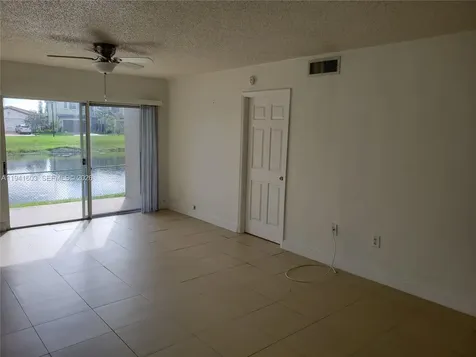 461 SW 113th Way Pembroke Pines FL 33025