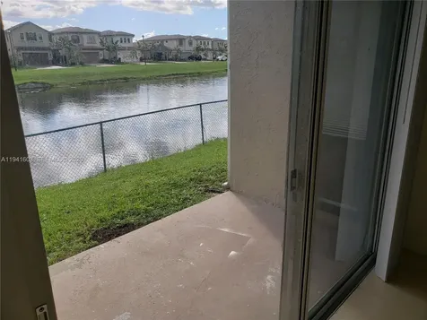 461 SW 113th Way Pembroke Pines FL 33025