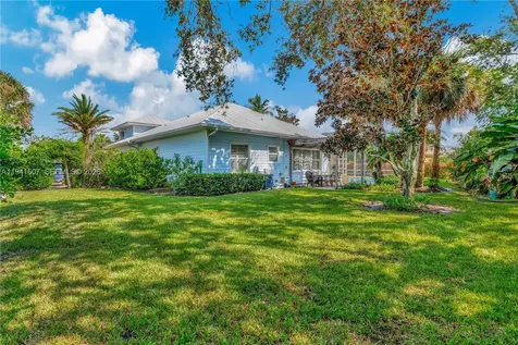 7914 SE Osprey Street Hobe Sound FL 33455