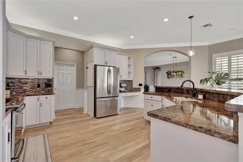 7914 SE Osprey Street Hobe Sound FL 33455