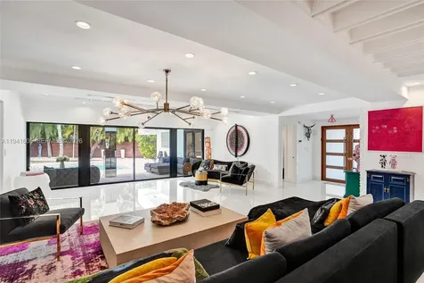 19130 NE 21st Avenue North Miami Beach FL 33179