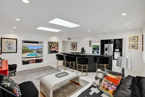 19130 NE 21st Avenue North Miami Beach FL 33179
