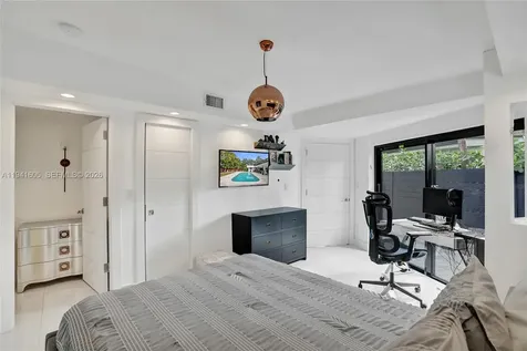 19130 NE 21st Avenue North Miami Beach FL 33179