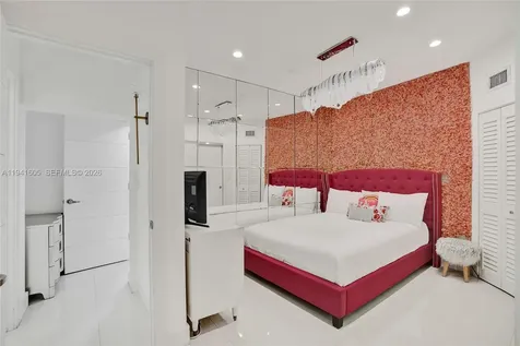 19130 NE 21st Avenue North Miami Beach FL 33179