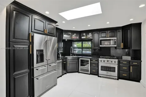 19130 NE 21st Avenue North Miami Beach FL 33179