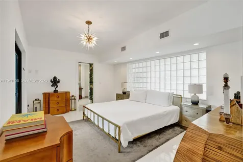 19130 NE 21st Avenue North Miami Beach FL 33179