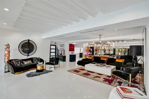 19130 NE 21st Avenue North Miami Beach FL 33179