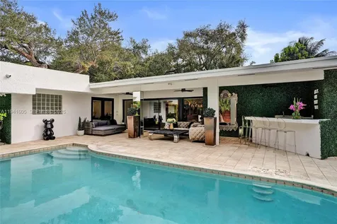 19130 NE 21st Avenue North Miami Beach FL 33179